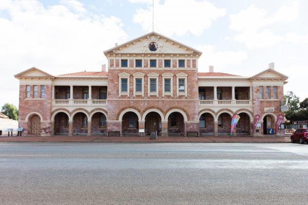 Coolgardie Visitors Centre & Goldfields Exhibition Museum Overview