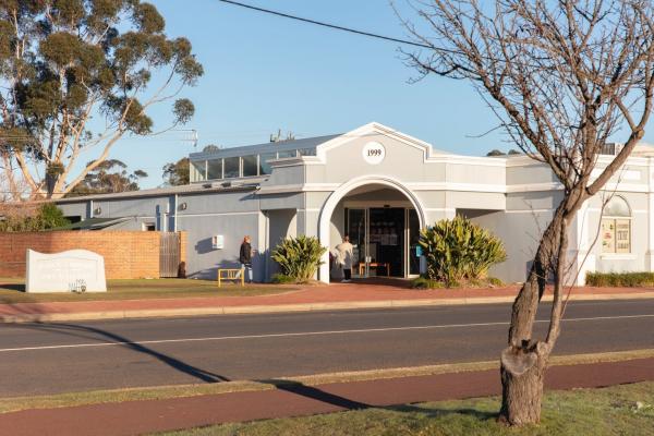 Katanning Public Library Overview