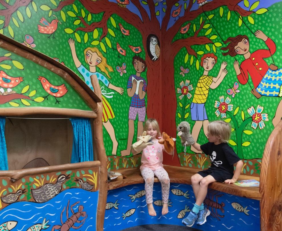 Margaret River Library Overview