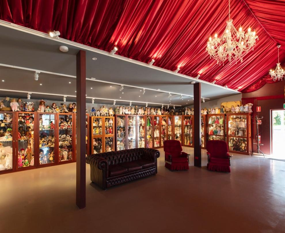 Aunty Joan’s Dolly Mix Overview