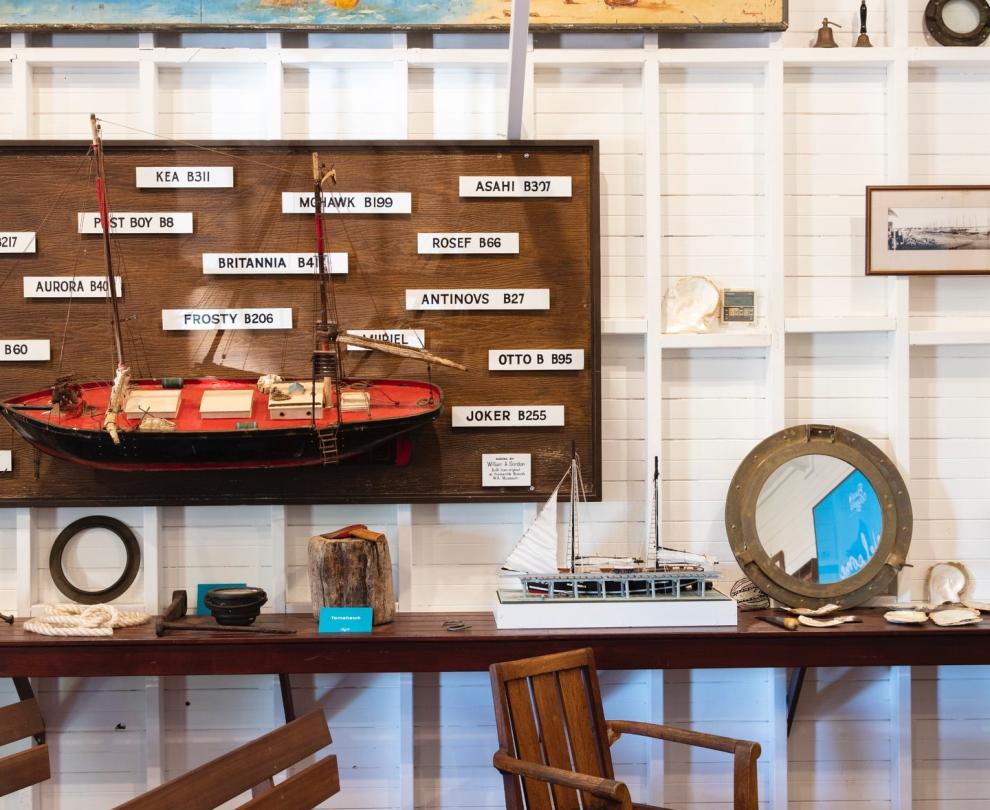 Pearl Luggers Overview