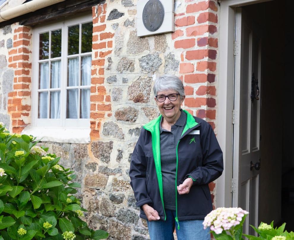 Strawberry Hill / Barmup Overview