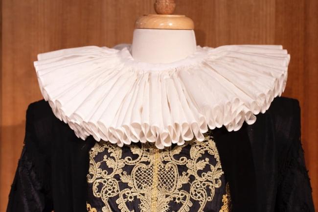 Fashionistas’ finery