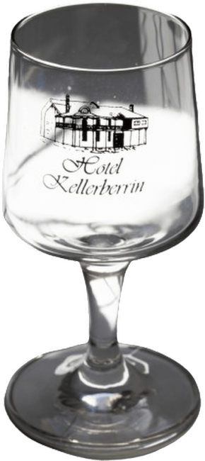 An unfashionable drop