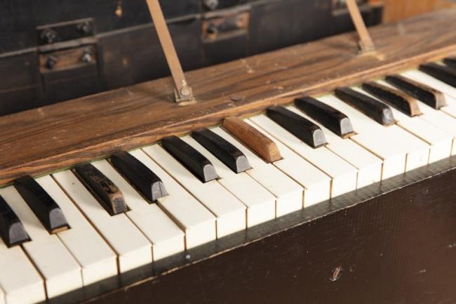 Portable pedal organ