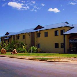 Ningaloo Coral Bay Backpackers